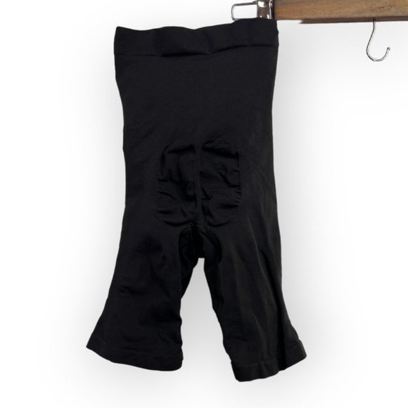 SKIMS MATERNITY SCULPTING SHORT MID THIGH SIZE XXS - Picture 5 of 5